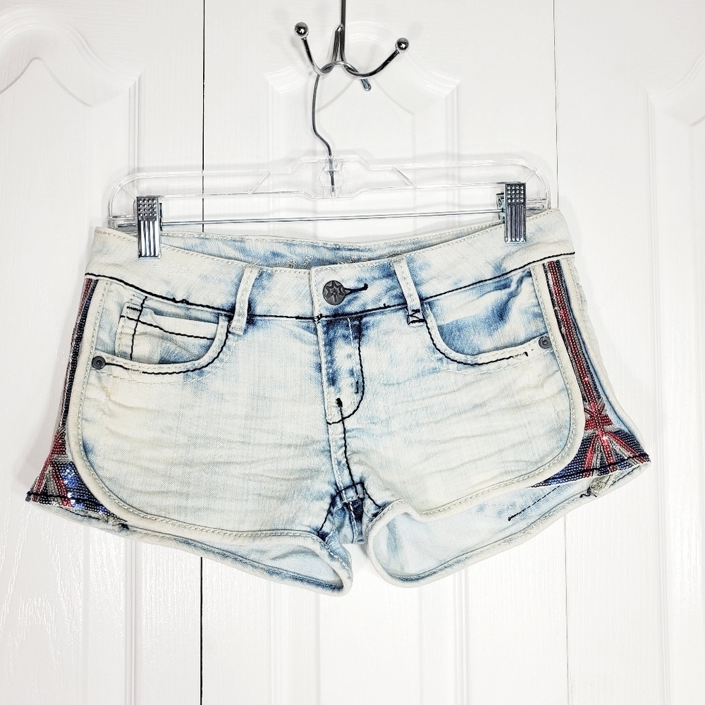 🎉 3 for $10 Vanilla Star jean shorts with sequins